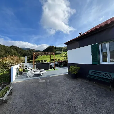 Sunrise House Σαλέ Nordeste (Azores)