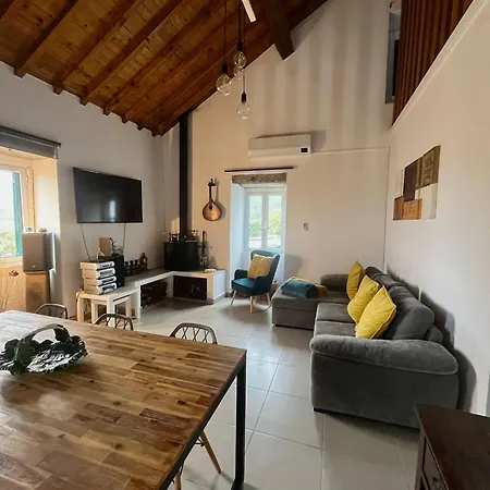 Chalet Sunrise House